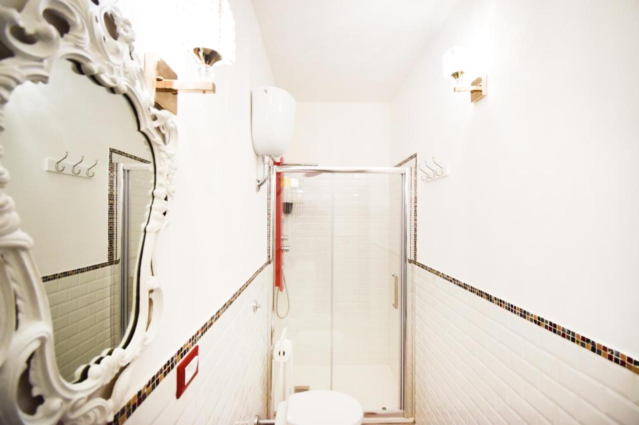 Luxury Apartment Via Genova باليرمو المظهر الخارجي الصورة