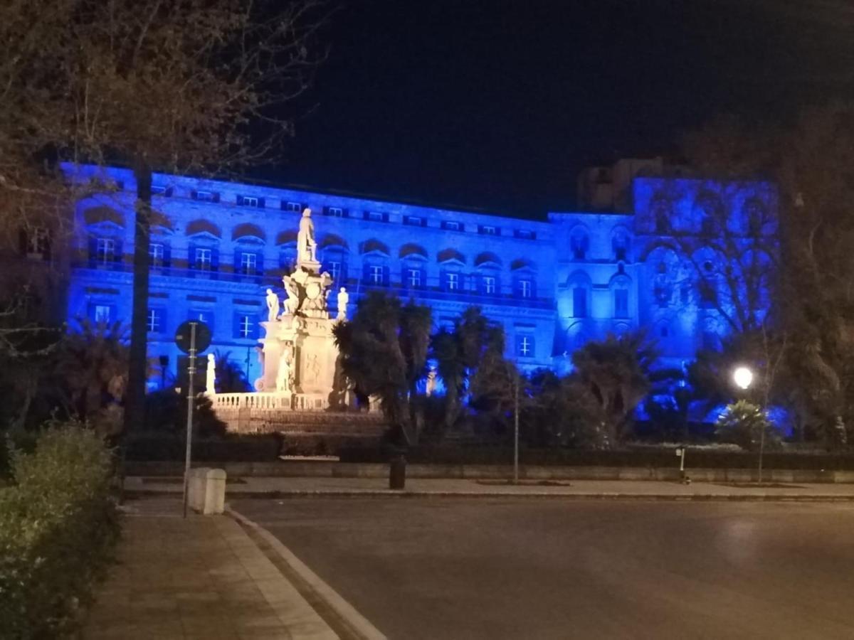 Luxury Apartment Via Genova باليرمو المظهر الخارجي الصورة