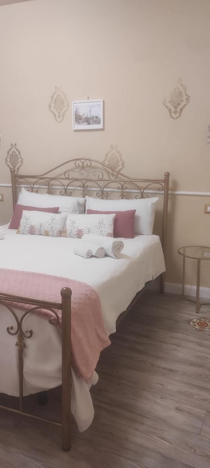 Luxury Apartment Via Genova باليرمو المظهر الخارجي الصورة